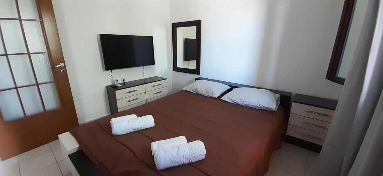 Sampa Villa Aszproválta Kültér fotó